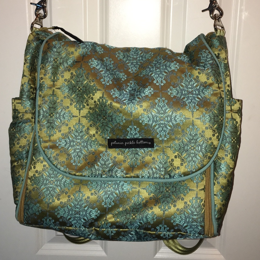 Petunia pickle bottom bag